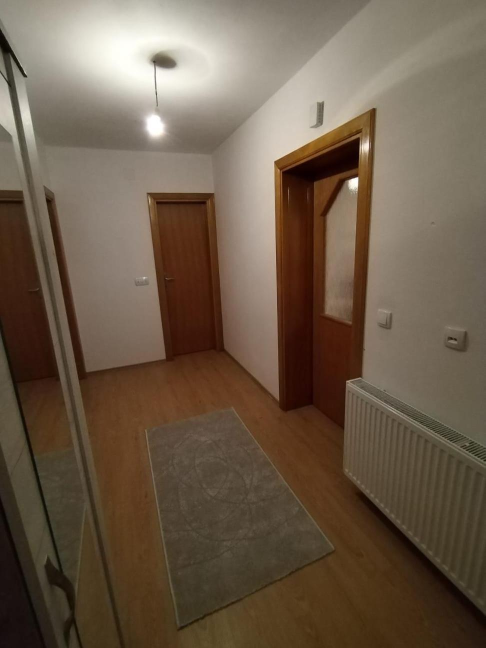 Gold Home Bosanska Gradiska Ngoại thất bức ảnh